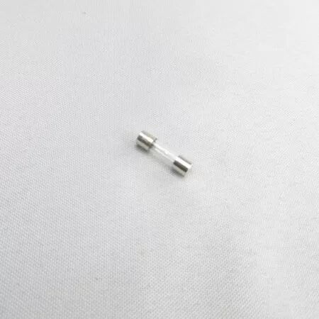 FUSIBLE 6,3A 250V - ATLANTIC / SAUTER / THERMOR REF. 082039