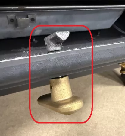 POIGNEE COMPLETE PORTE CENDRIER 3101 - GODIN R&eacute;f. 18147310198